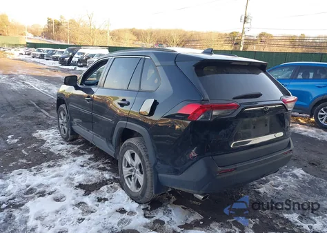 2021 Toyota Rav4 Xle from USA, damaged, VIN 2T3P1RFV0MW160884